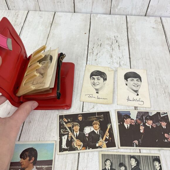 Beatles VINTAGE HOT PINK & RED BEATLES WALLET W/ Pictures & Bonus Cards - Picture 11 of 16